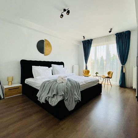 Aventurescu Studio Brasov Coresi Buitenkant foto
